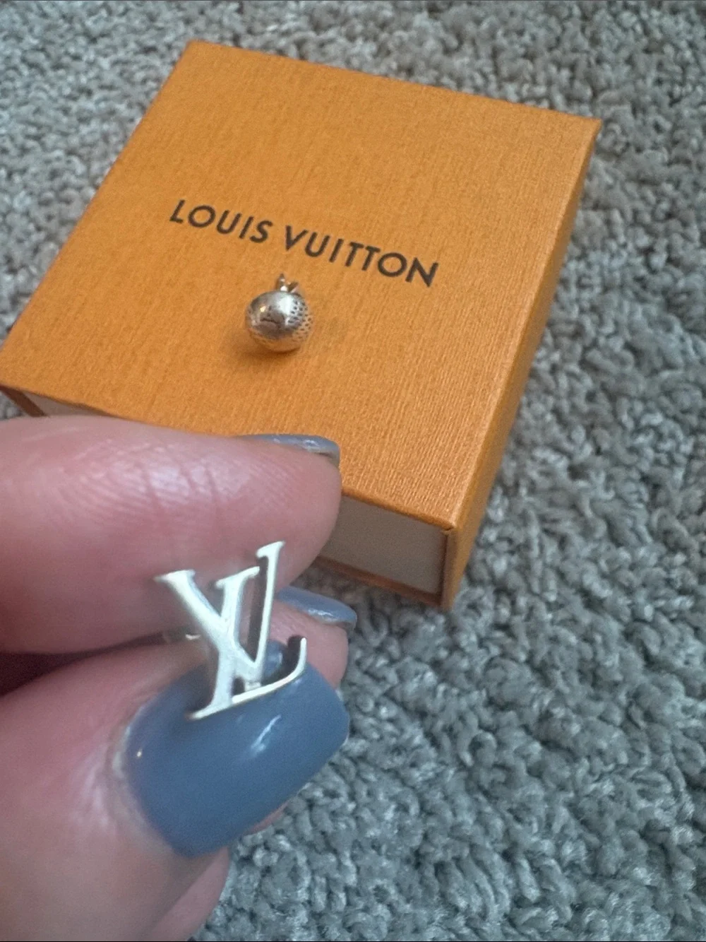 Louis Vuitton louis vuitton